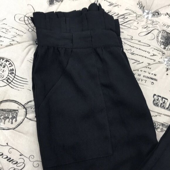 Cupcakes And Cashmere Paperbag Pants - Picture 13 of 13